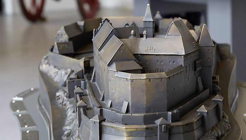 Bild: Raum 2, Tastmodell der Cadolzburg