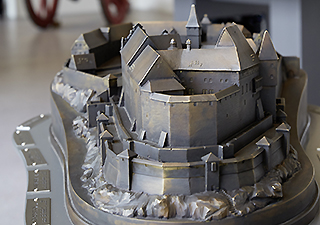 Bild: Tastmodell der Cadolzburg